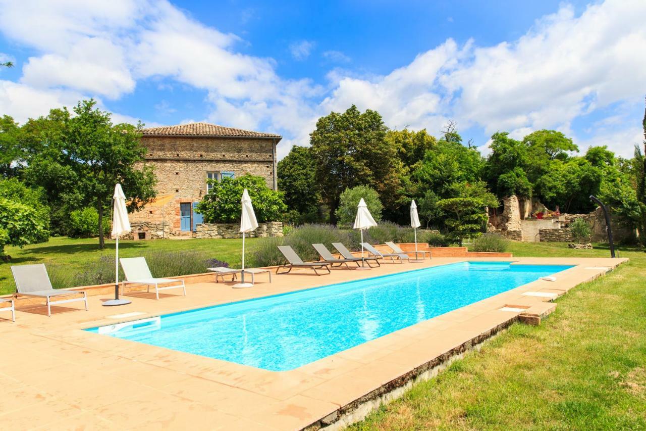 Bed and Breakfast Au Mas Des Calmettes Parisot  Экстерьер фото